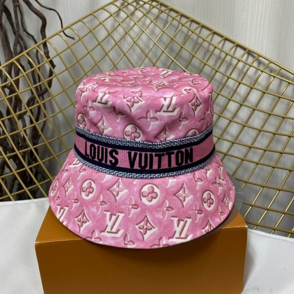 L hat 010803