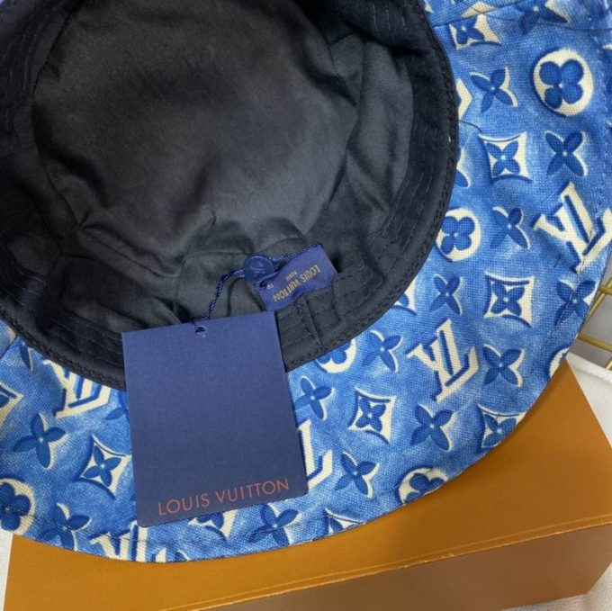 L hat 010803 - Image 3