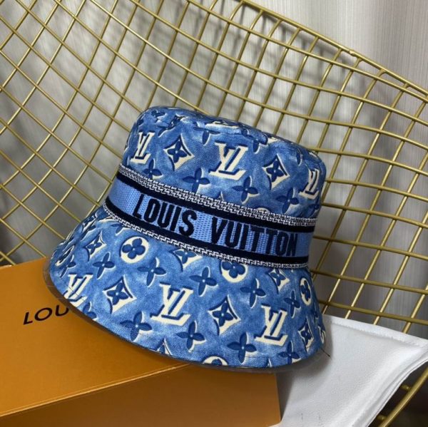 L hat 010803