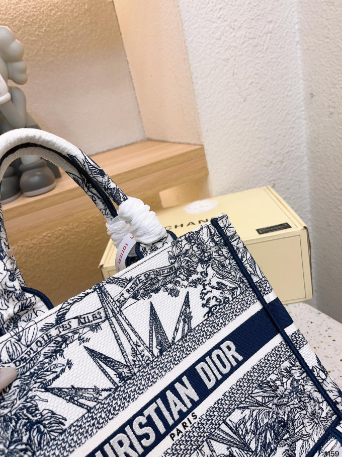 D book tote 42 cm, 36 cm ,26 cm - Image 4