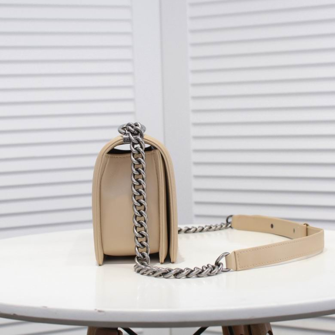 CHEVRON BOY CC HANDBAG - Image 2