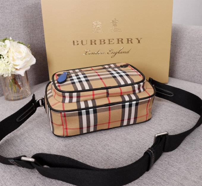 BB 40743481 Men Vintage Check and Leather Crossbody Bag Blue - Image 2