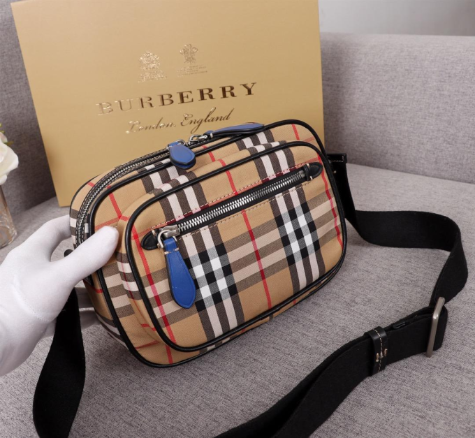 BB 40743481 Men Vintage Check and Leather Crossbody Bag Blue - Image 8