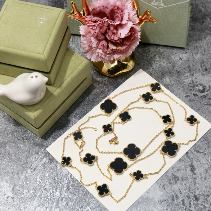 Vintage Alhambra long necklace size: 120 cm - Image 6