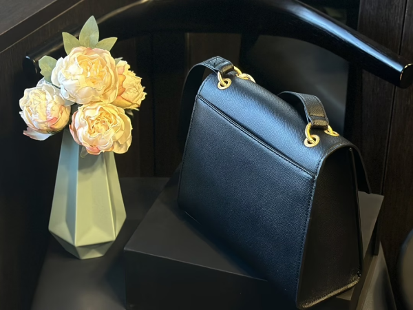 CC new arrival 24ss bag size: 25 cm