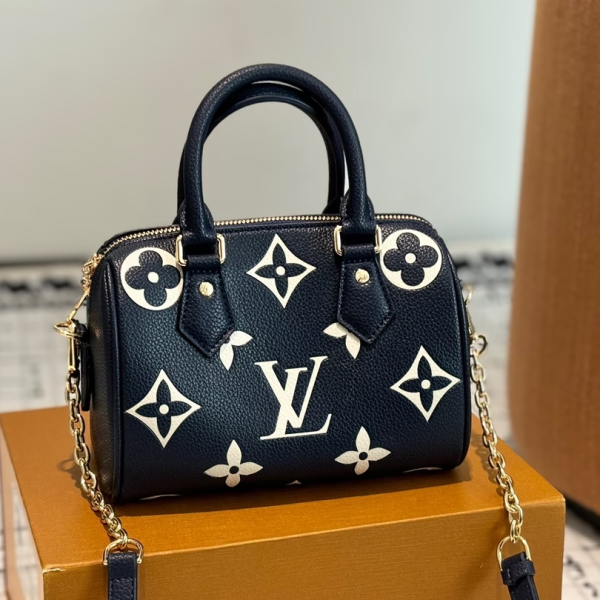 Louis new arrival speedy bag size 20cm