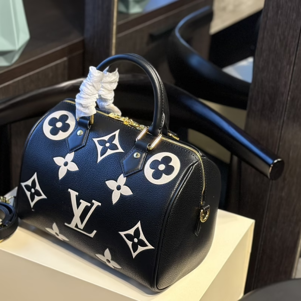Louis new arrival speedy bag size 25cm