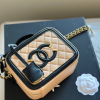 Cc new arrival bucket bag size: 20 cm