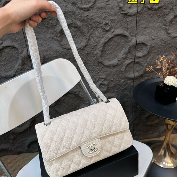 Cc new arrival cf caviar leather bag size: 25* 15 cm