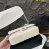 Cc new arrival cf caviar leather bag size: 25* 15 cm
