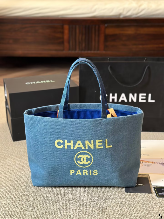 CC new arrival Vintage 24k tote bag size: 33*25 cm - Image 6