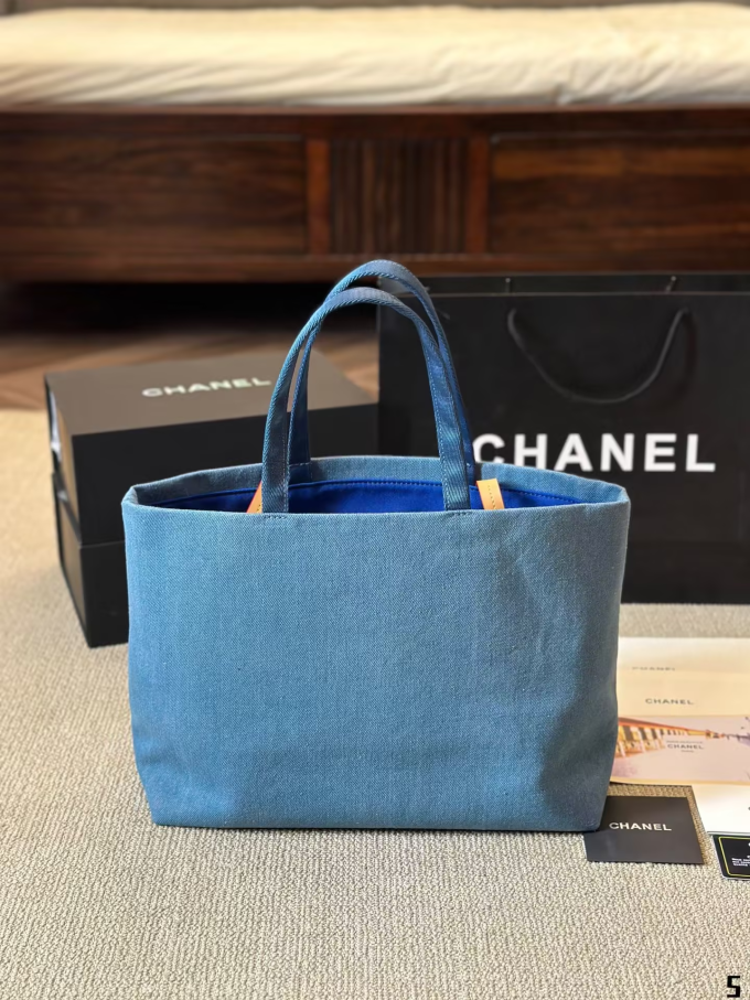 CC new arrival Vintage 24k tote bag size: 33*25 cm - Image 2
