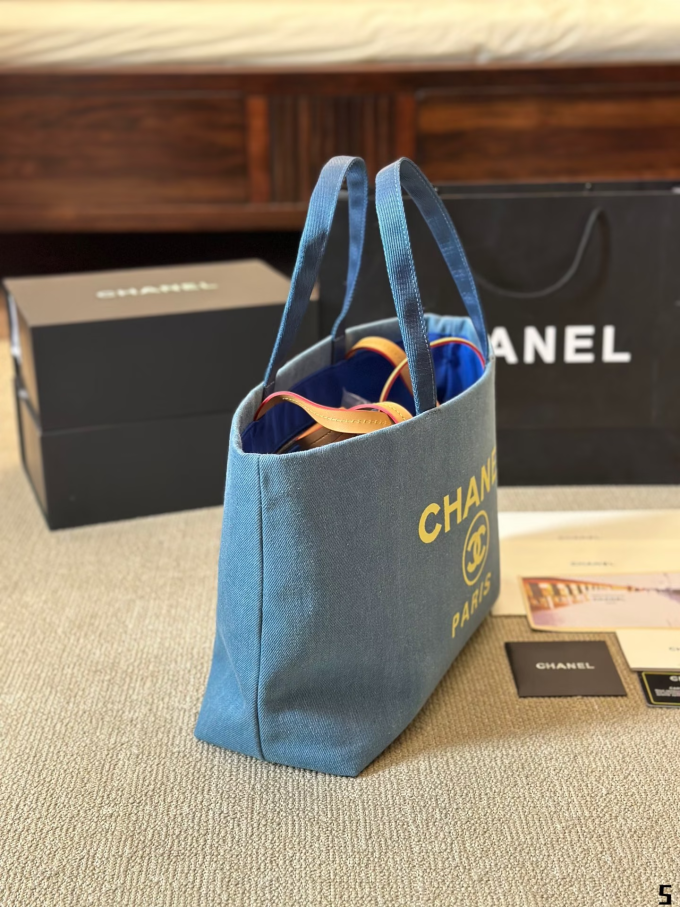 CC new arrival Vintage 24k tote bag size: 33*25 cm - Image 8