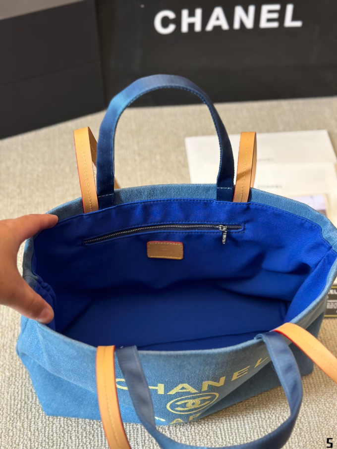 CC new arrival Vintage 24k tote bag size: 33*25 cm - Image 9