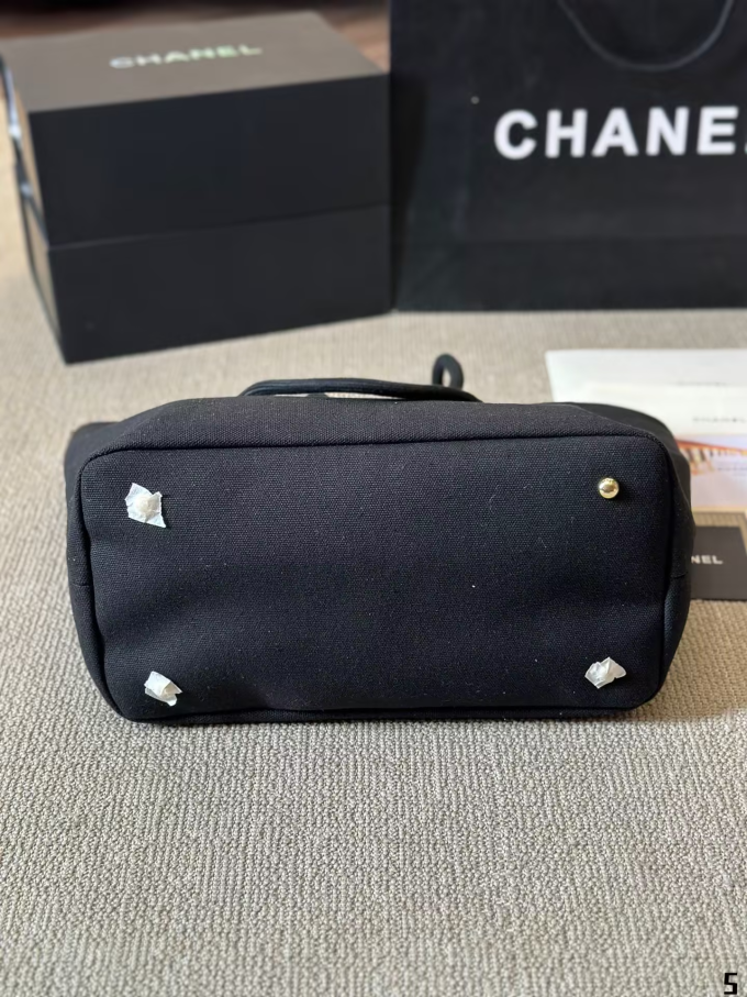 CC new arrival Vintage 24k tote bag size: 30*30 cm - Image 9