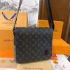 L new arrival district crossbody bag men and women size: 26*23*7 cm