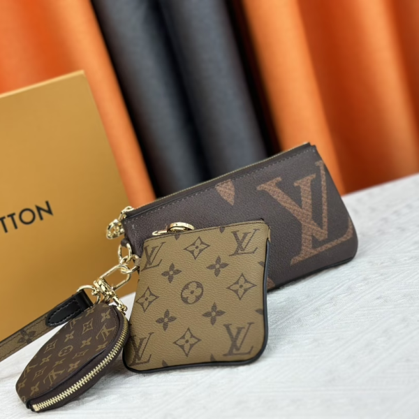 Louis new arrival M68756 TRIO wallet