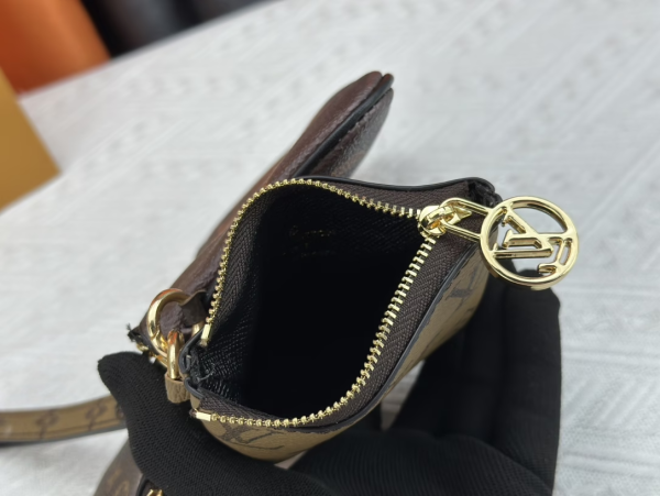 Louis new arrival M68756 TRIO wallet