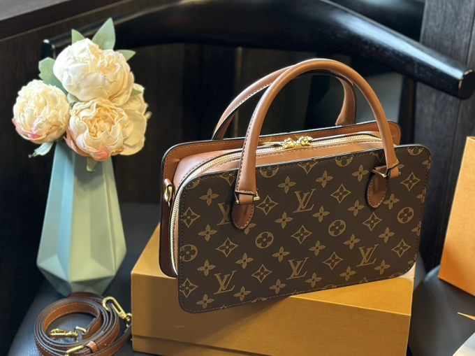 Louis new arrival vintage handbag size: 25 cm - Image 2