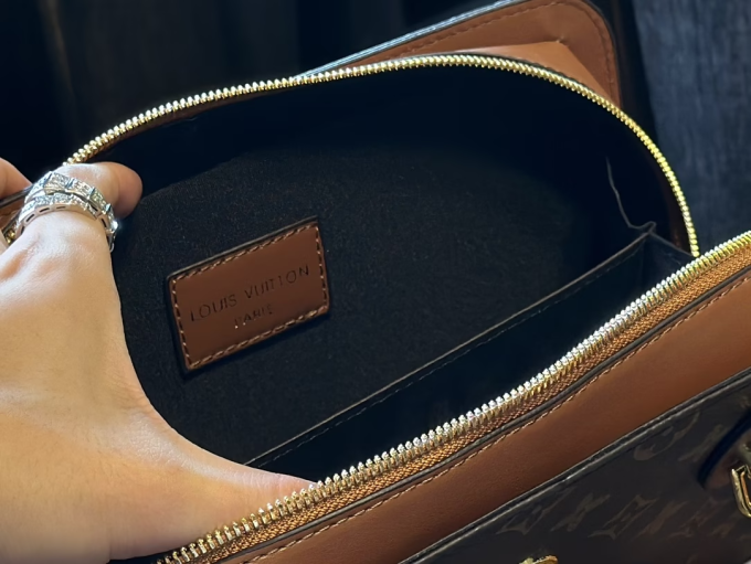 Louis new arrival vintage handbag size: 25 cm - Image 3
