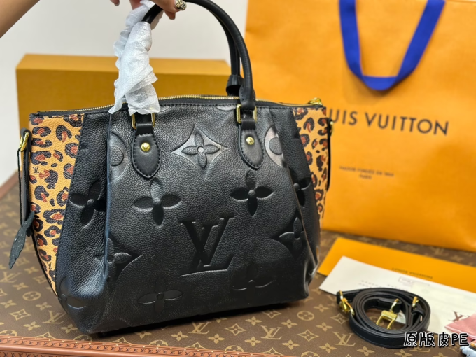 Louis new arrival Retiro bag size: 26*22 cm - Image 5