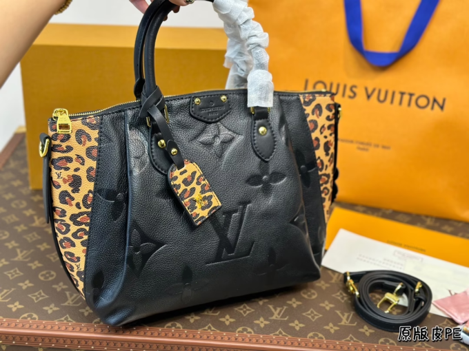 Louis new arrival Retiro bag size: 26*22 cm - Image 8