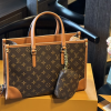 Louis new arrival vintage tote bag size: 34*23 cm
