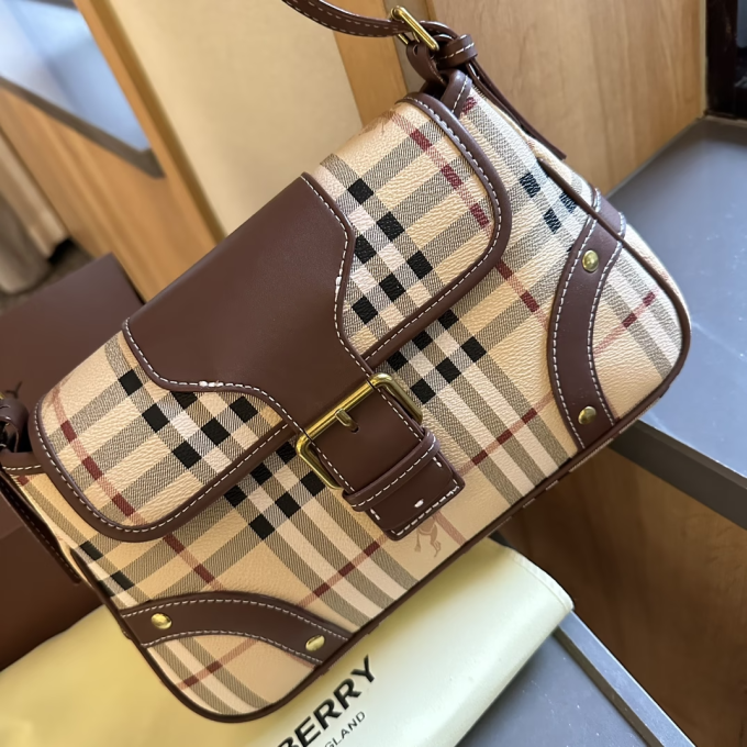 BB new arrival hobo bag size:29*17 cm - Image 2