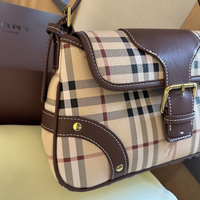 BB new arrival hobo bag size:29*17 cm - Image 3