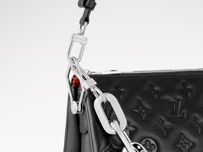 Louis new arrival M23078 Coussin BB bag size; 21* 16 *7 cm - Image 4