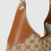 GG B MEDIUM SHOULDER BAG