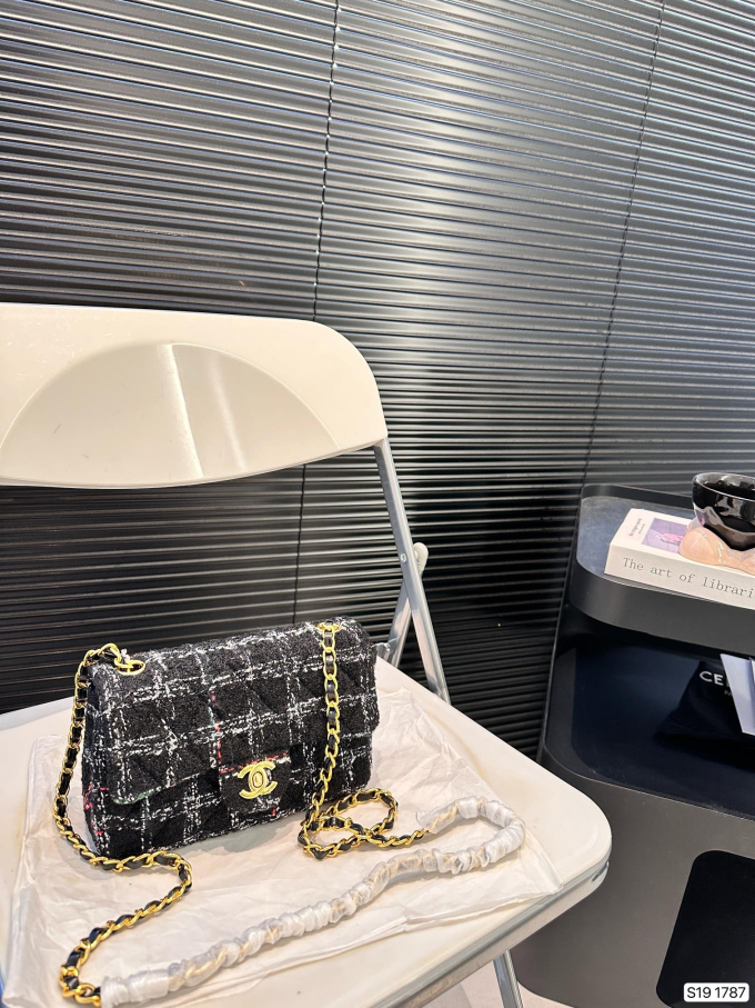 CC new arrival cf bag size: 20*13 cm - Image 16