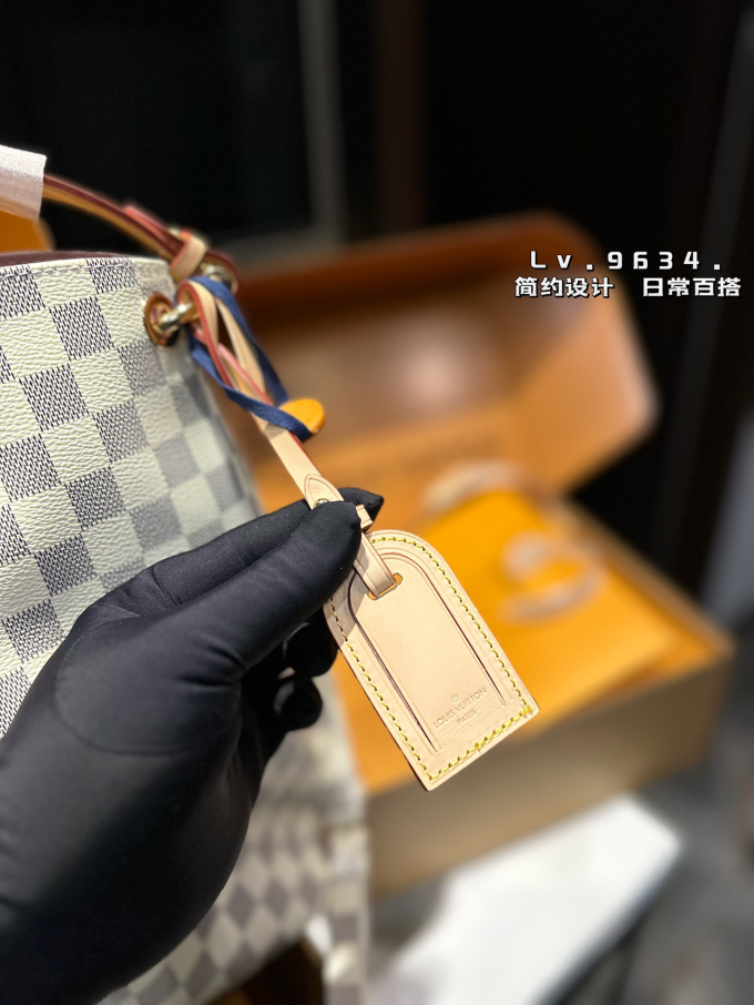 Louis new arrival graceful MM bag 02 size: 36*33 cm - Image 4