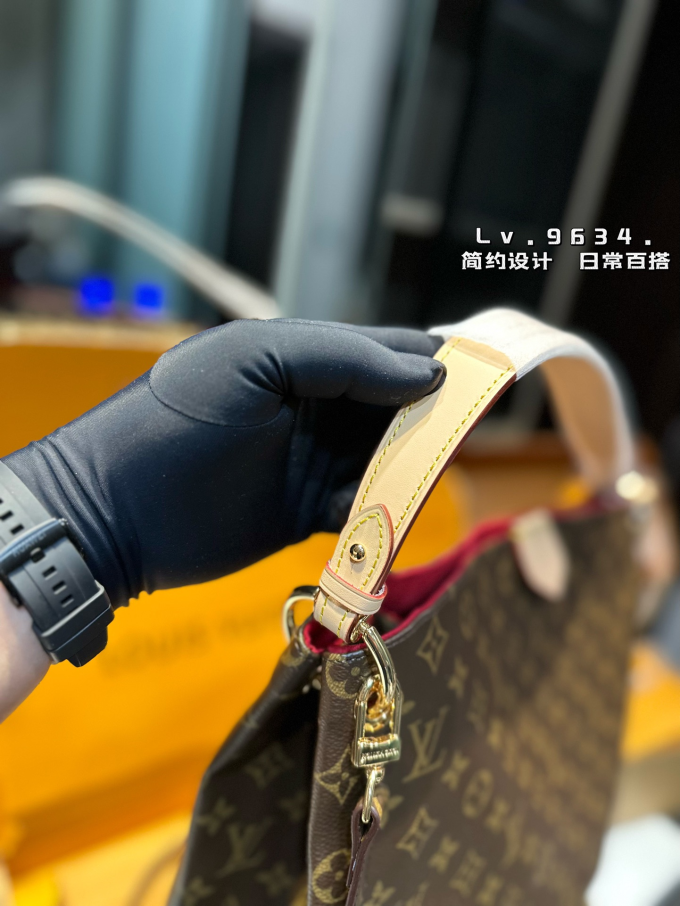 Louis new arrival graceful MM bag size: 36*33 cm - Image 7