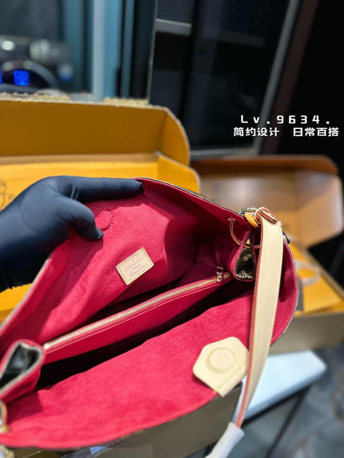 Louis new arrival graceful MM bag size: 36*33 cm - Image 8