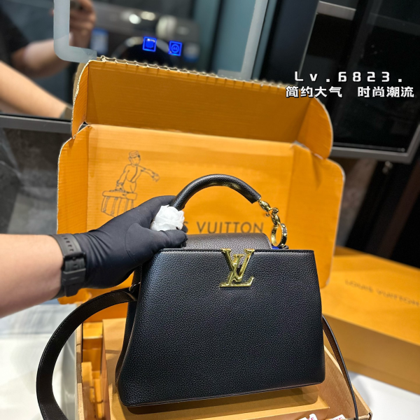 Louis new arrival Capucines monogram bag