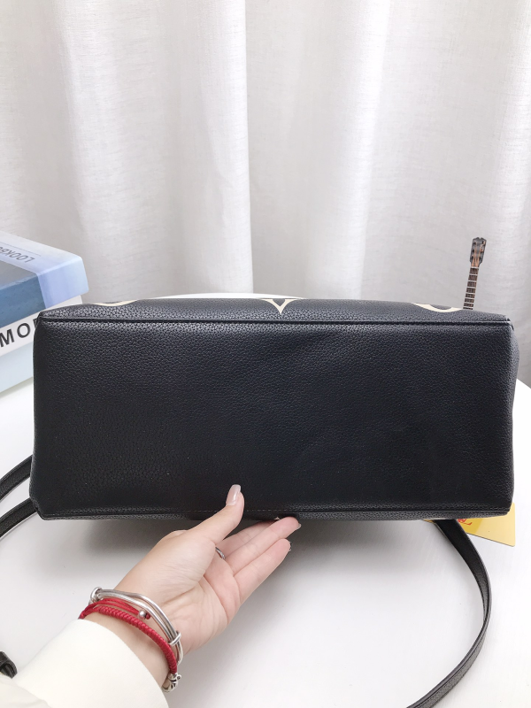 Louis new arrival tote bag 02 size: 35*22cm