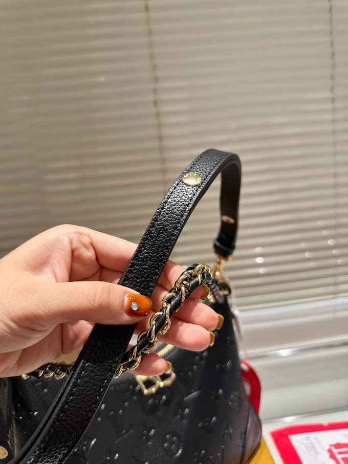 Louis new arrival vintage bag size: 26 * 19 cm - Image 4