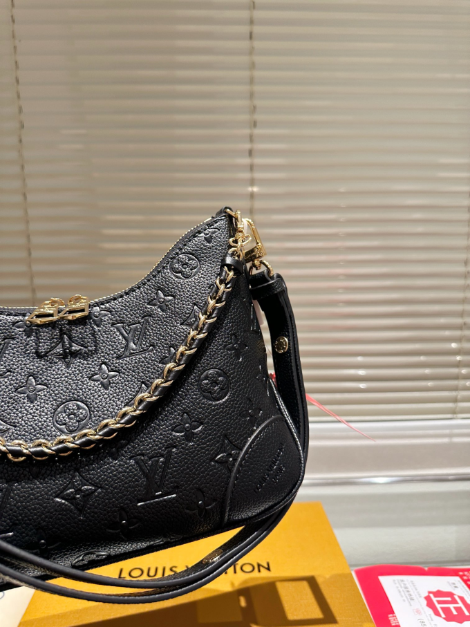 Louis new arrival vintage bag size: 26 * 19 cm - Image 7