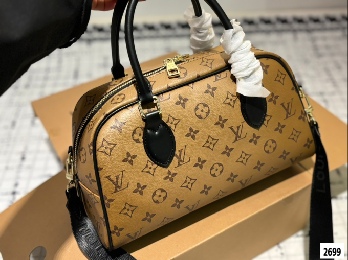 Louis new arrival tote bag size: 30*16 cm - Image 13