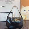 Cc new arrival hobo bag size；33*9*26 cm