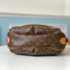 Louis Monogram Canvas Tulum GM Bag size: 35 * 9 *26cm