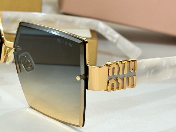 CAR Eyewear SIZE: 59-18-140