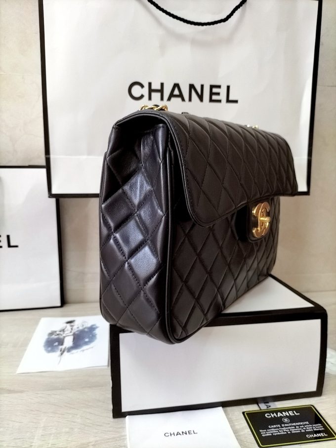 CC Classic Flap Bag size; 30*21*8cm - Image 3
