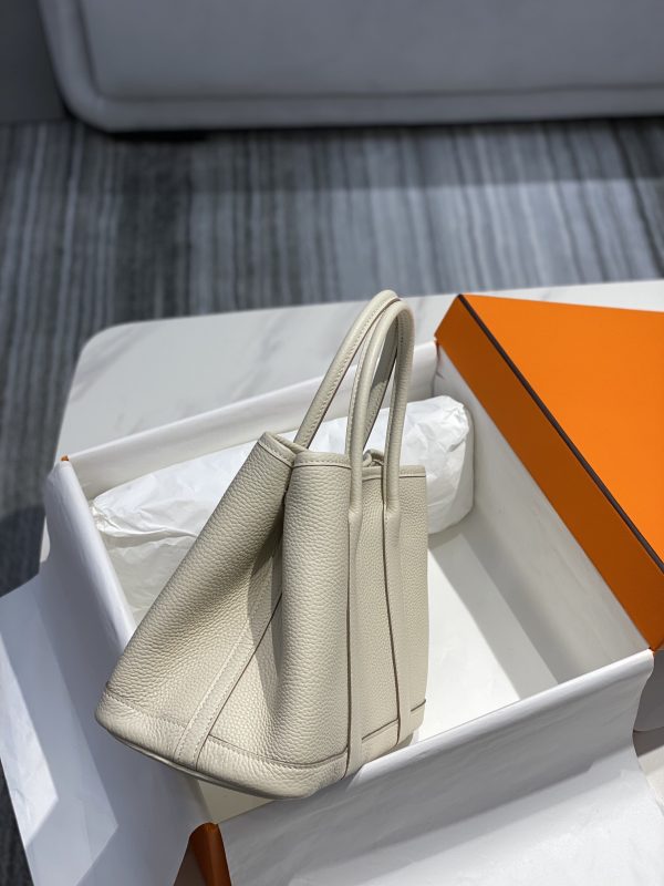 Her new arrival Garden party bag