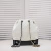 CC 17 Gabrielle backpack size : 24*23*11.5cm