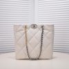 CC 22b 19 BAG tote