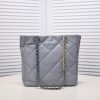 CC 22b 19 BAG tote