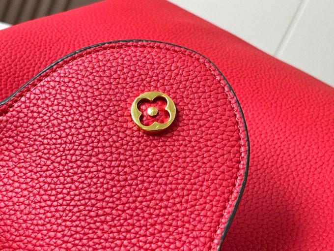 Louis Capucines new arrival bag size: 36*23*14cm - Image 4