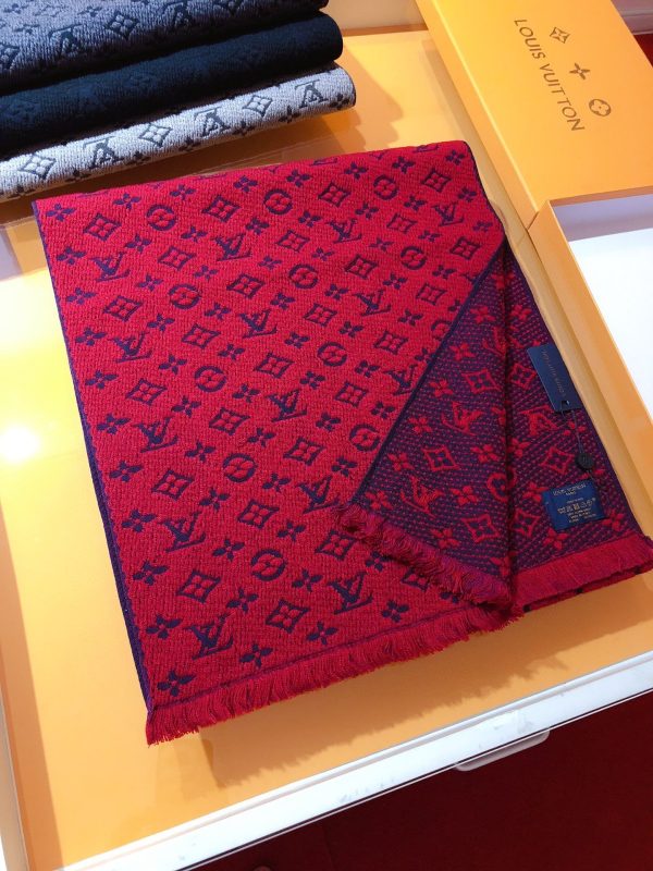 Louis new arrival scarf size: 40*185 cm 009